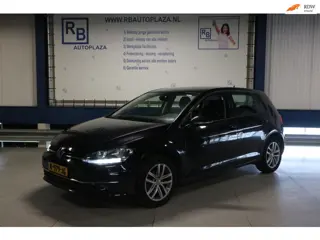 Volkswagen Golf 1.0 TSI STOELVERWARMING / VELG / NW NAVI / LED / BLACK PACK ! !