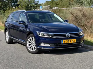 Volkswagen Passat Variant 1.6 TDI Highline Business R-line led/xenon cam alcantara carplay trekh sto