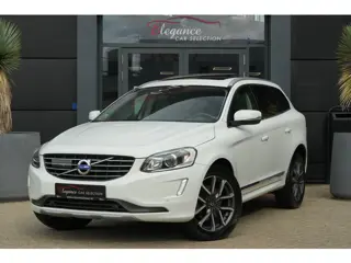 Volvo XC60 2.0 D3 FWD Summum | 150PK | Pano | Leder | Camera | Trekhaak Deze Volvo XC60 D3 Summum is