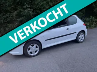 Peugeot 206 + 1.1 XR / 90.000 km nap!