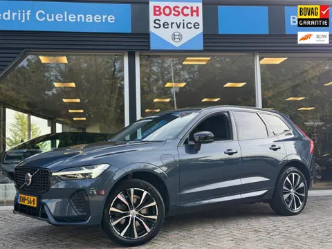 Volvo XC60 2.0 T8 Plug-in hybrid AWD Ultimate Dark Pano / Afn. Trekhaak / Camera / Stoel memorie / S