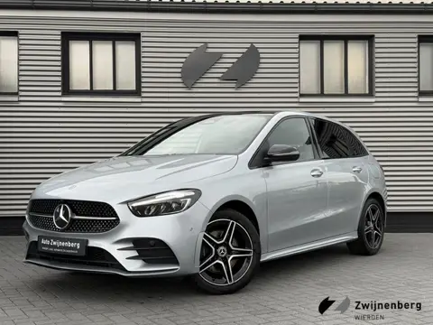 Mercedes-Benz B-klasse 250 e Business Solution AMG |Pano|ACC|Camera|