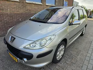 Peugeot 307 Break NIEUWE APK 1.6-16V Cruise/Airco 950,-