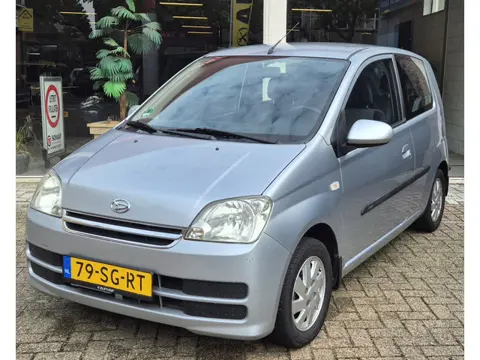 Daihatsu Cuore 1.0-12V Azure Apk 09-2027