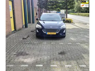 Ford Focus 1.0 EcoBoost Trend Edition, Airco! Cruise Control! Afneembare trekhaak!