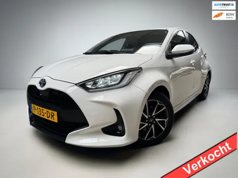 Toyota Yaris 1.5 Hybrid DYNAMIC 1E EIGENAAR ANDROID / CARPLAY / CAMERA CRUISE LED LMV ECC NL AUTO NA