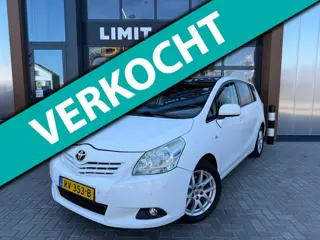 Toyota Verso 1.8 VVT-i Dynamic Business Limited/Pano/Pdc v+a/Cruise/Navi/Camera/Climate/Elek.Ramen/T