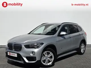BMW X1 sDrive18i Executive X Line Automaat Trekhaak 1700kg | Achteruitrijcamera | Sportstoelen | Cru