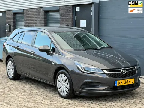 Opel Astra Sports Tourer 1.6 CDTI Edition NAVI CLIMA PDC CAMERA TREKHAAK