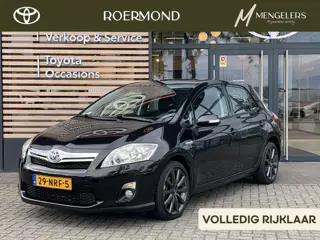 Toyota Auris 1.8 Full Hybrid Dynamic