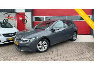 Volkswagen Golf 1.0 TSI Life LESAUTO / FULL LED / CARPLAY / SFEER / CLIMA / PDC / BLUETOOTH / ACC / 