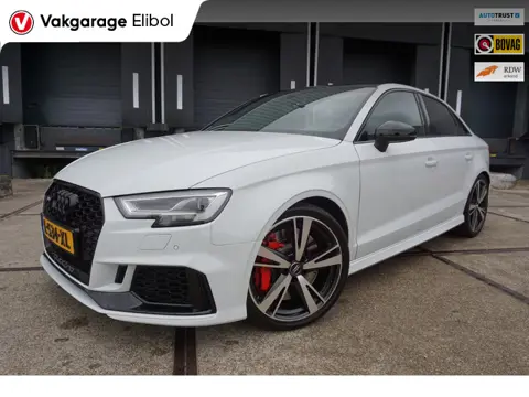 Audi RS3 Limousine 2.5 TFSI quattro
