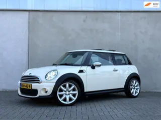Mini 3-Deurs 1.6 Cooper Chili, Xenon, Pano, Navi