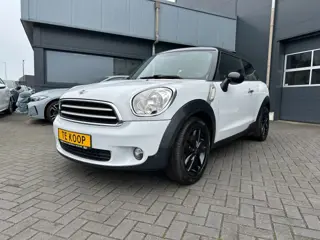 MINI PACEMAN Cooper 1.6 Navigatie Airco 116 PK 