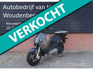 Greenmo VT-120LD Verkocht Elektrische scooter E-max V120LD+ 10-2020 2.985km gr actieradius
