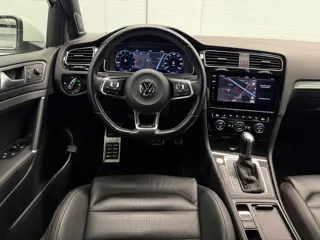 Volkswagen Golf 1.5 TSI R-Line 150 Pk Automaat Airco Navi Leer Xenon Panodak 188 dkm Nap 2e Eig.