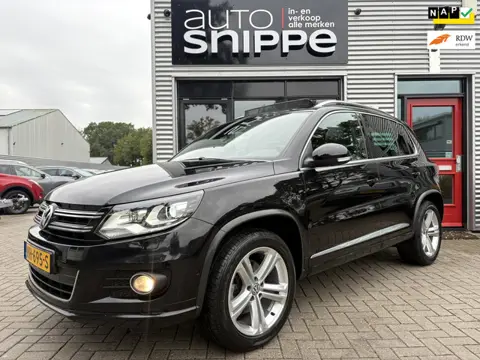 Volkswagen Tiguan 1.4 TSI R-Line Edition 150 PK -LED-OPEN DAK-VOLLERDER-DAB+-LANE ASSIST-ORIGINEEL N