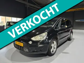 Ford S-Max 2.0 Titanium Dealeronderhouden | PDC |Trekhaak|BT