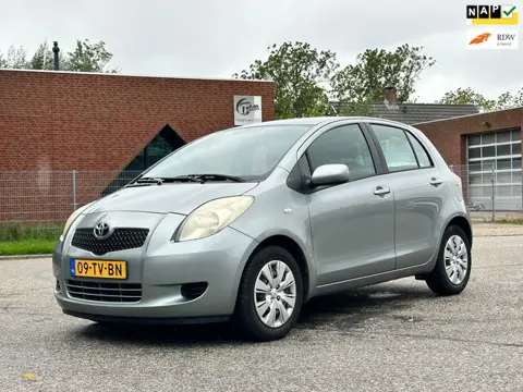 Toyota Yaris 1.3 VVTi Sol 1e Eigenaar*5DR*Airco*Trekhaak*NAP*Nette auto*