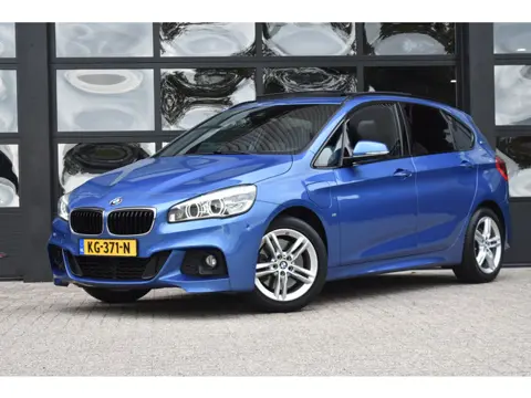BMW 2-serie Active Tourer 225xe M Sport '15 M Pakket Pano Leder Clima NAvi Cruise LED