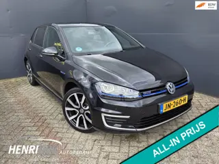 Volkswagen Golf 1.4 TSI GTE SOH 83% Trekhaak / Navi / Clima / Cruise / Carplay / PDC