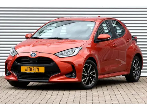 Toyota Yaris 1.5 Hybrid Dynamic (bj 2022, automaat)