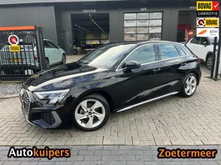 Audi A3 Sportback 30 TFSI S edition , S-LINE