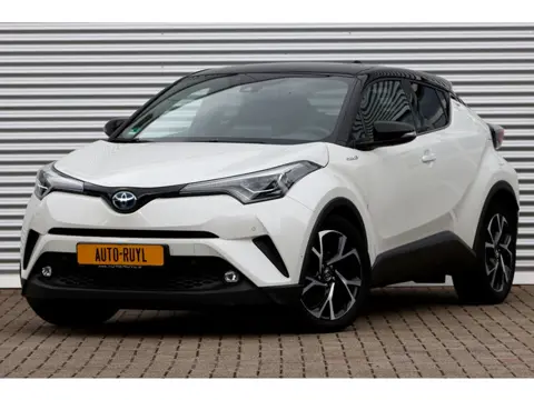 Toyota C-HR 1.8 Hybrid Premium Bi-Tone / Leer / JBL
