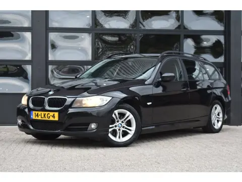 BMW 3-serie Touring 318i Business Line '10 Navi Clima Cruise