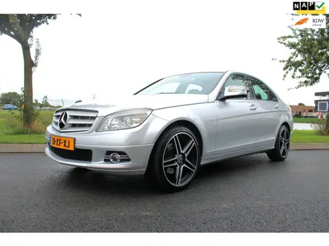 Mercedes-Benz C-klasse 200 K Avantgarde Climate Control, Navigatie , APK 19-08-2027