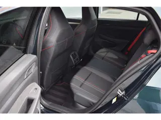Foto 16 van Volkswagen Golf 2.0 TSI GTI Clubsport Edition 50 325pk | Panoramadak
