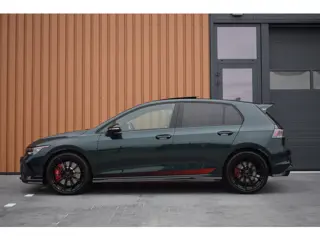 Foto 13 van Volkswagen Golf 2.0 TSI GTI Clubsport Edition 50 325pk | Panoramadak