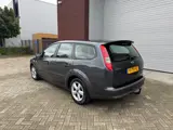 Foto 23 van Ford Focus Wagon 1.6-16V Automaat Airco Cruise Trekhaak
