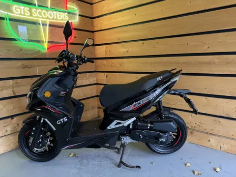 GTS Bromscooter Sportivo (bj 2025, automaat)