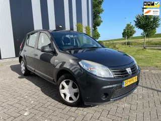 Dacia Sandero 1.4 Ambiance 5-Deurs-Airco-Nap-2 Sleutels