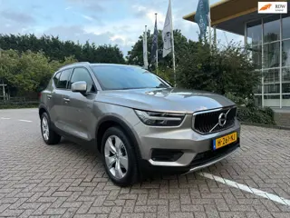 Volvo XC40 1.5 T3 Momentum Pro