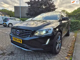 Volvo XC60 2.0 D4 FWD Polar+, full option, nieuwstaat.
