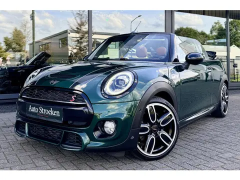 MINI Cabrio 2.0 Cooper S JCW 192pk Leer Navi Harman/Cardon