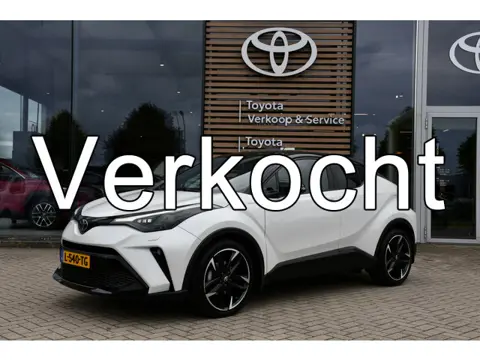 Toyota C-HR 2.0 Hybrid GR-Sport Limited Automaat 184pk | Dodehoekdetectie | Trekhaak | Apple Carplay