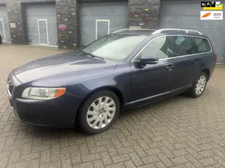 Volvo V70 1.6 T4 Limited Edition Full Options
