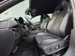 Foto 14 van Cupra Leon 1.5 eTSI Business Intense * Navigatiesysteem * Elektrische stoelen met memory * Parkeerca