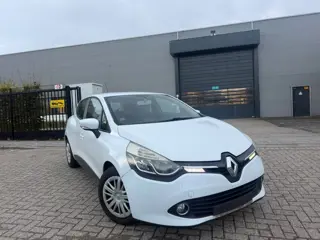 Renault Clio 1.5 dCi NAVI CLIMA SENSOR CRUISE (bj 2013)