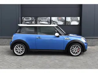 Foto 15 van MINI 3-deurs 1.6 John Cooper Works Chili H&k - Cruise - Clima