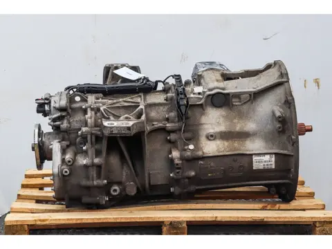 Mercedes-Benz G211-12KL MP4 OM471 715352G2205208 (bj 2019)