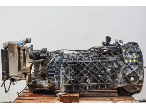 ZF 16S2321DD TGS 8X4 81.32004-6314 (bj 2014)