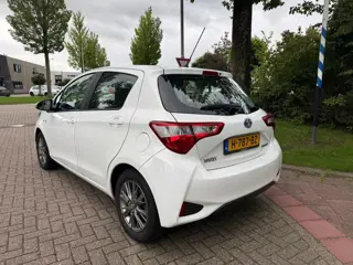 Foto 14 van Toyota Yaris 1.5 Hybrid Active