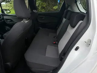 Foto 17 van Toyota Yaris 1.5 Hybrid Active
