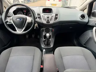 Foto 17 van Ford Fiesta 1.25 S-Edition Nette Auto 1 Jaar APK
