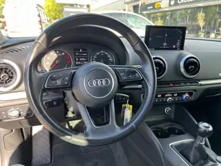 Foto 16 van Audi A3 Sportback 1.0 TFSI Design Pro Plus - DEALER ONDERH !