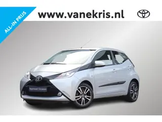 Toyota Aygo 1.0 VVT-i X-Play, Automaat, Velgen, Navi, All Season banden